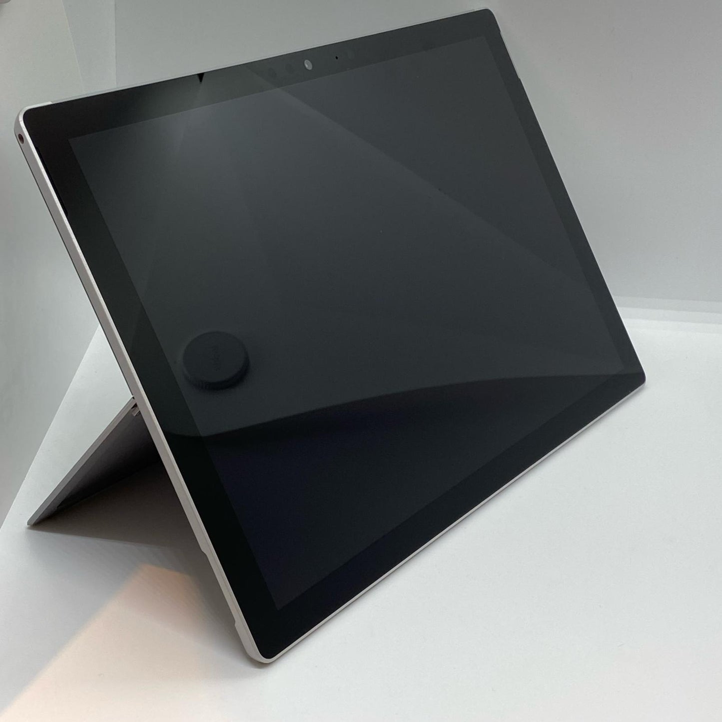 【全額返金保証】【最速発送】Microsoft Surface Pro 6 1796 Intel(R) Core(TM) i5-8250U CPU @1.60GHz 8GB SSD 256GB 128MB 動作確認済