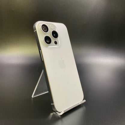 【全額返金保証】【最速発送】Apple iPhone iPhone 15 Pro 128GB ホワイトチタニウム SIMフリー 白ロム 美品 動作確認済 88%