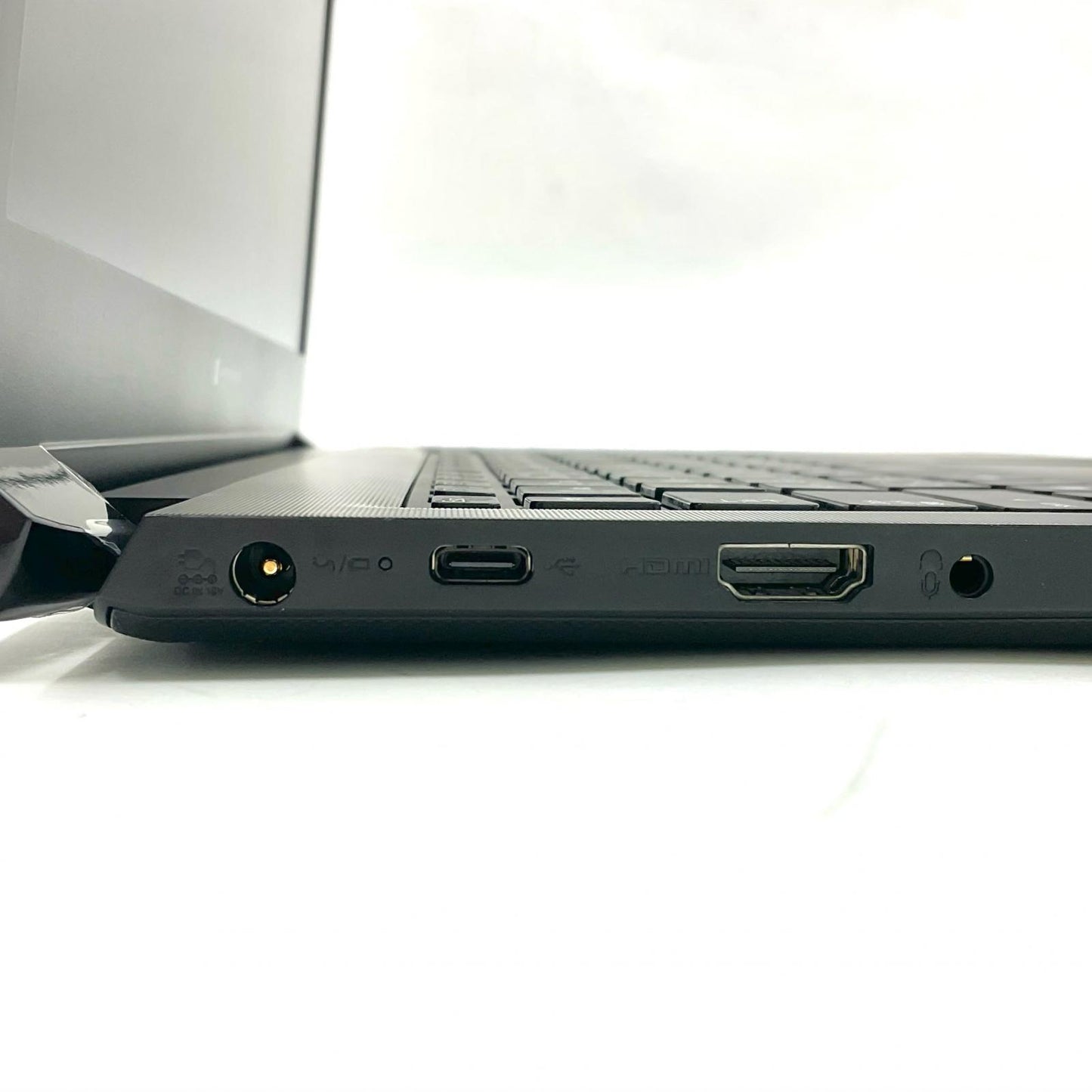 【全額返金保証】【最速発送】dynabook dynabook SZ73/PB Intel(R) Core(TM) i7-8550U CPU @ 1.80GHz 16GB M.2 SSD 512GB 100% 美品 動作確認済