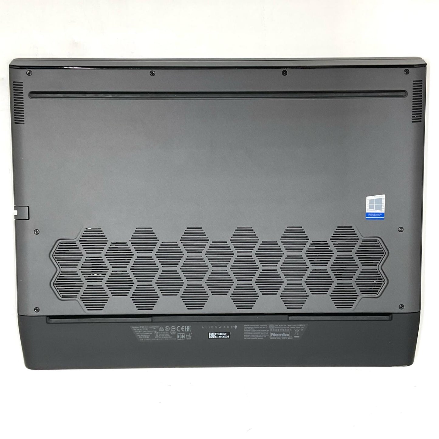 【全額返金保証】【最速発送】DELL AlienWare m15 R2 NAM85E-9WL Intel(R) Core(TM) i7-9750H CPU @ 2.60GHz 16GB M.2 SSD 1TB NVIDIA GeForce RTX 2060 64% 動作確認済