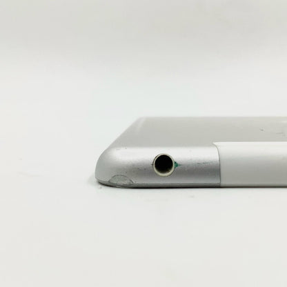 【全額返金保証】【最速発送】Apple iPad iPad 第7世代 32GB シルバー WiFi+Cellular au 白ロム 動作確認済