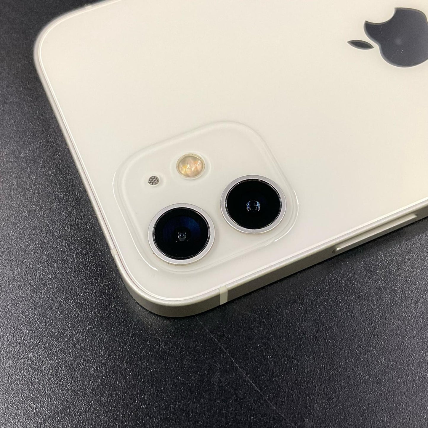 【全額返金保証】【最速発送】Apple iPhone iPhone 12 128GB ホワイト Softbank 白ロム 美品 動作確認済 89%