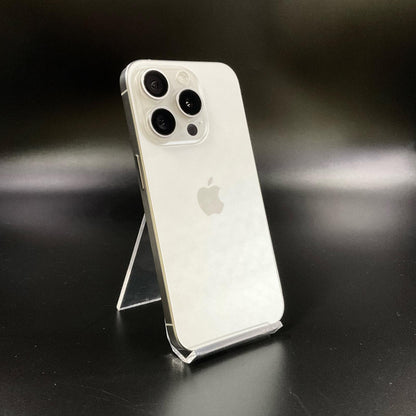 【全額返金保証】【最速発送】Apple iPhone iPhone 15 Pro 256GB ホワイトチタニウム docomo 白ロム 動作確認済 86%