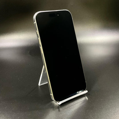 【全額返金保証】【最速発送】Apple iPhone iPhone 15 Pro 256GB ホワイトチタニウム docomo 白ロム 動作確認済 86%
