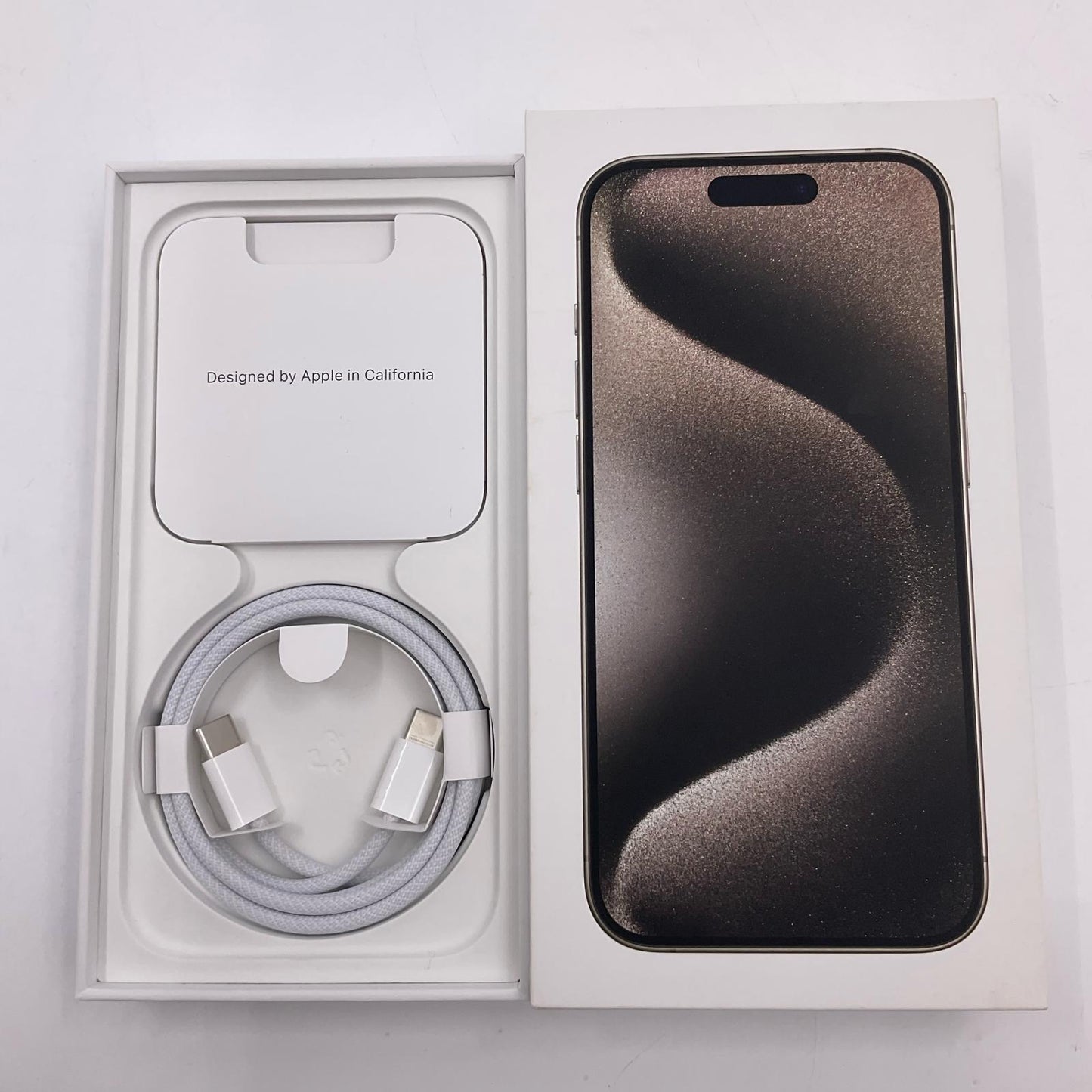 【全額返金保証】【最速発送】Apple iPhone iPhone 15 Pro 256GB ナチュラルチタニウム SIMフリー 白ロム 美品 動作確認済 88%