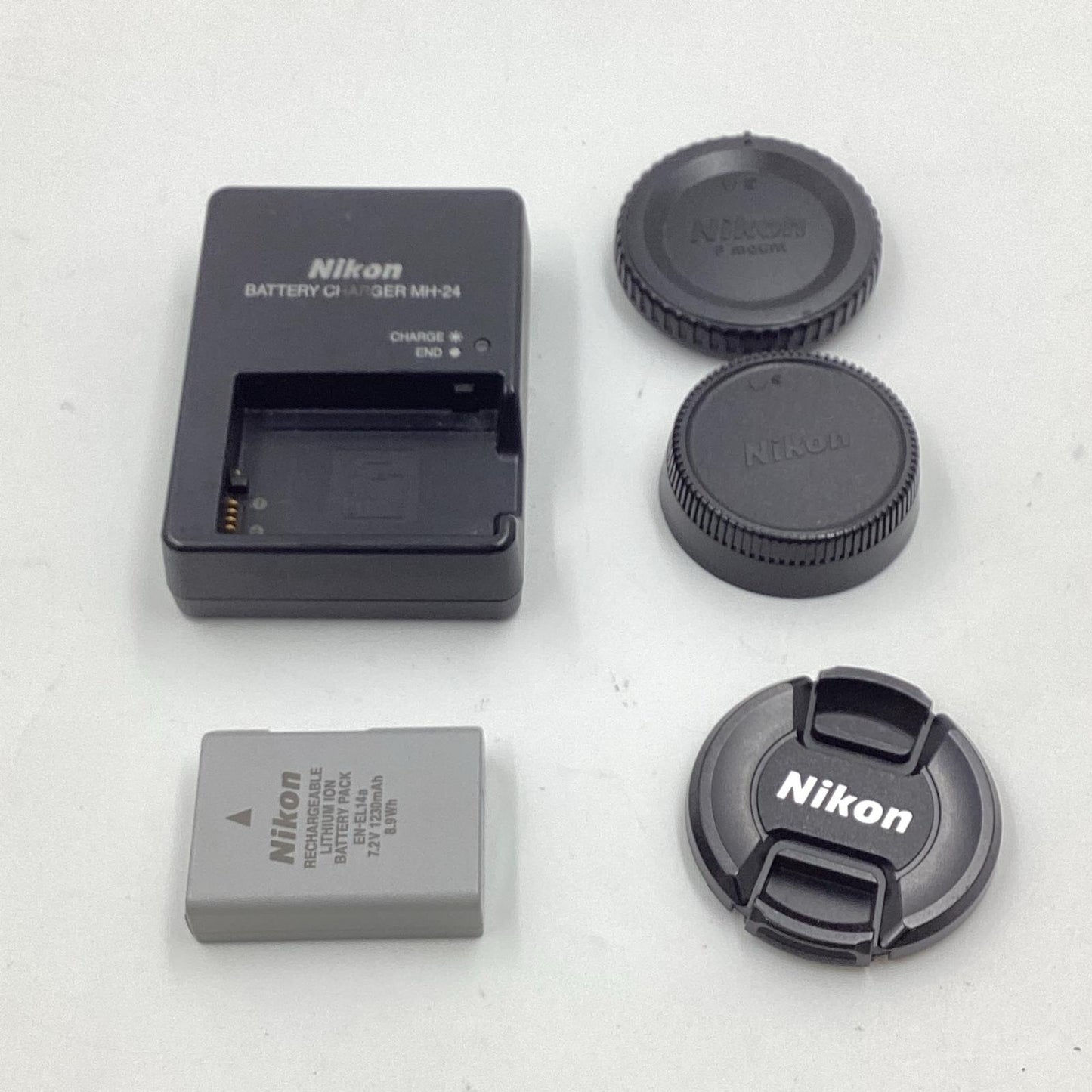 【全額返金保証】【最速発送】Nikon デジタル一眼 D3400 18-55 VR レンズキット [ブラック] ブラック 動作確認済