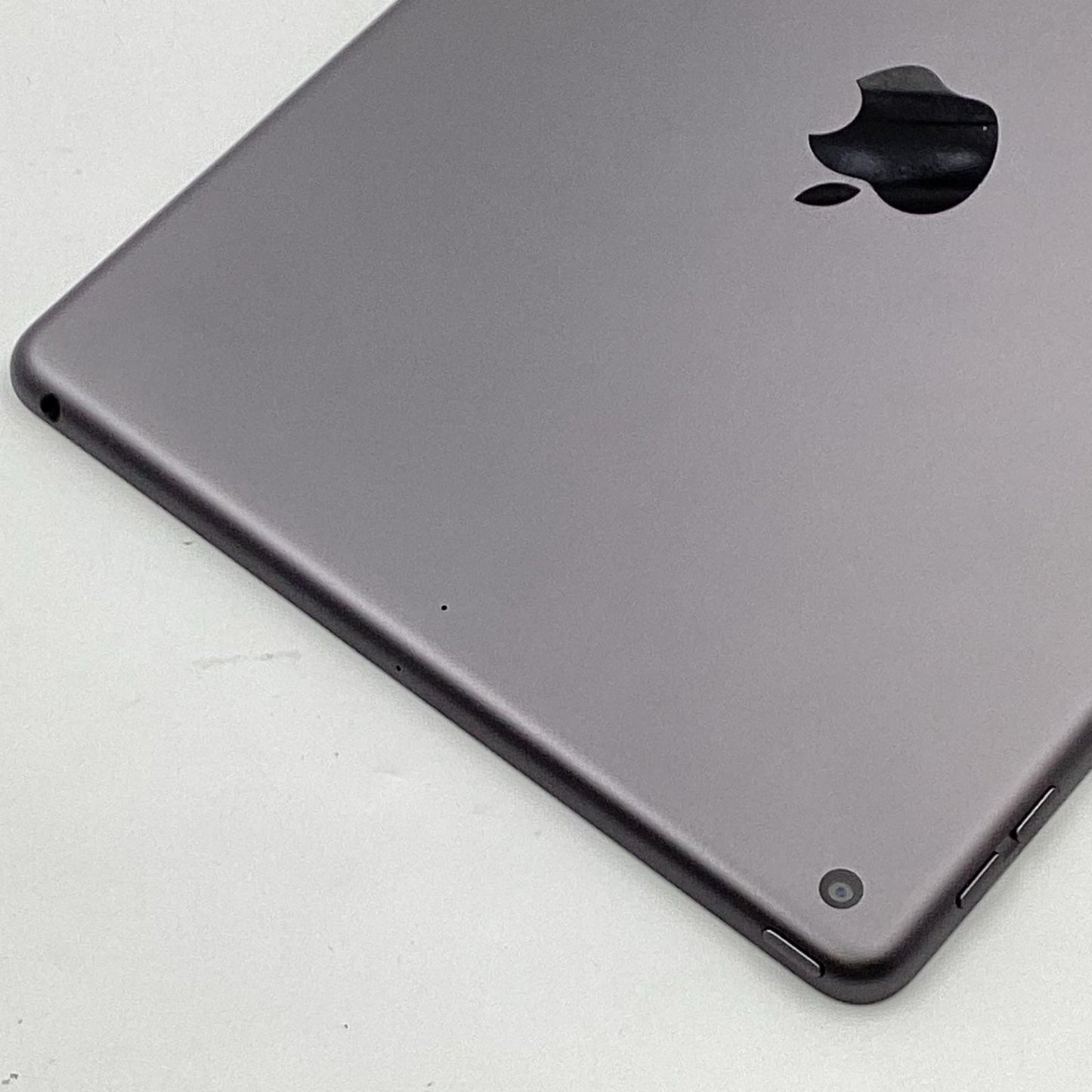 【全額返金保証】【最速発送】Apple iPad iPad 10.2インチ 第7世代 128GB スペースグレイ Wi-Fi 超美品 動作確認済