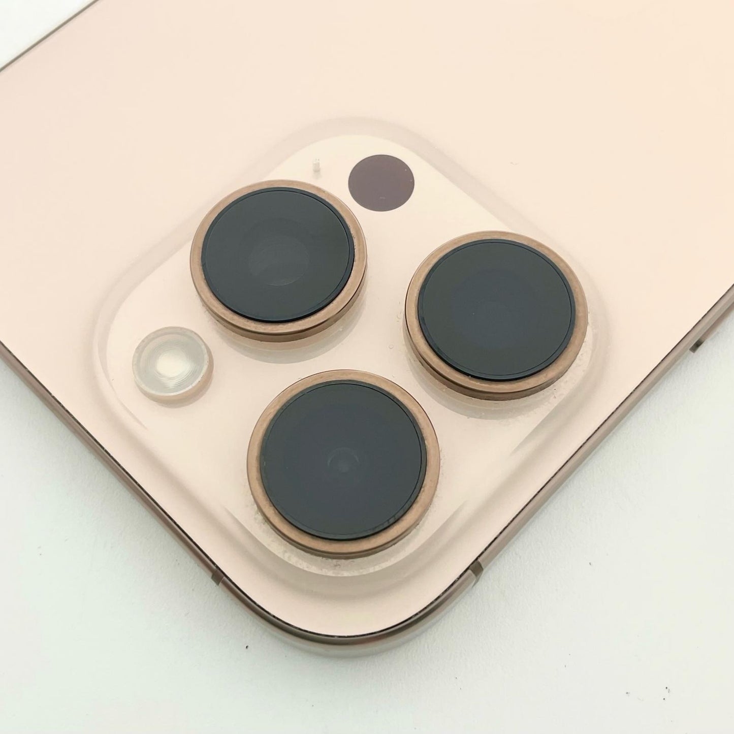 【全額返金保証】【最速発送】Apple iPhone iPhone 16 Pro 512GB デザートチタニウム SIMフリー 白ロム 美品 動作確認済 90%