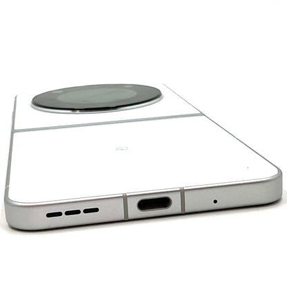 【全額返金保証】【最速発送】ZTE Libero Flip 128GB ホワイト Y!mobile A304ZT 白ロム 美品 動作確認済