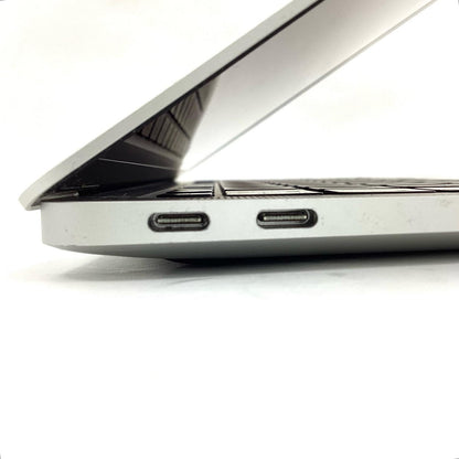 【全額返金保証】【最速発送】Apple MacBook Air 13インチ 2020 1.2 GHz クアッドコア Intel Core i7 8GB SSD 512GB シルバー 動作確認済