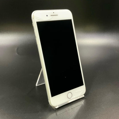 【最速発送】Apple iPhone iPhone 8 Plus 64GB シルバー docomo 白ロム【難有】 78%
