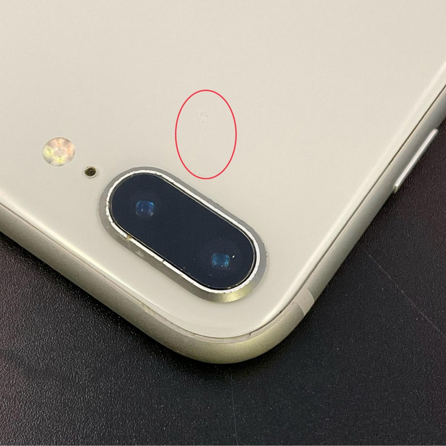 【最速発送】Apple iPhone iPhone 8 Plus 64GB シルバー docomo 白ロム【難有】 78%