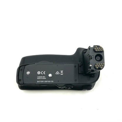 【全額返金保証】【最速発送】Canon バッテリーグリップ BG-E16 美品 動作確認済