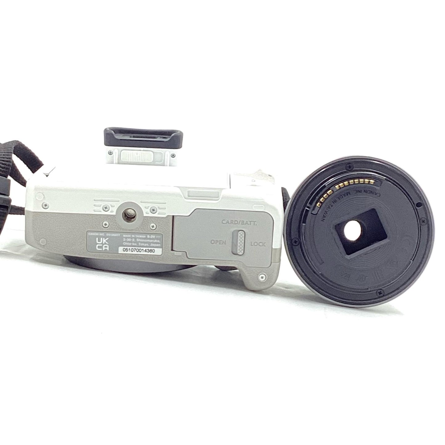 【全額返金保証】【最速発送】Canon デジタル一眼 EOS R50 RF-S18-45 IS STM レンズキット [ホワイト] ホワイト 美品 動作確認済