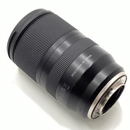 【全額返金保証】【最速発送】TAMRON 17-70mm F/2.8 Di III-A VC RXD (Model B070) [フジフイルム用] 動作確認済