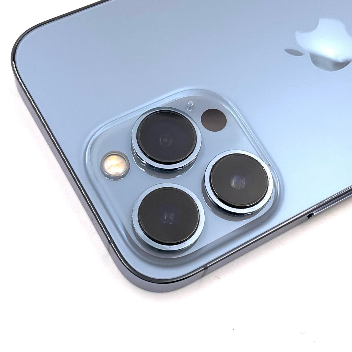 【全額返金保証】【最速発送】Apple iPhone iPhone 13 Pro 256GB シエラブルー au 白ロム 動作確認済 82%