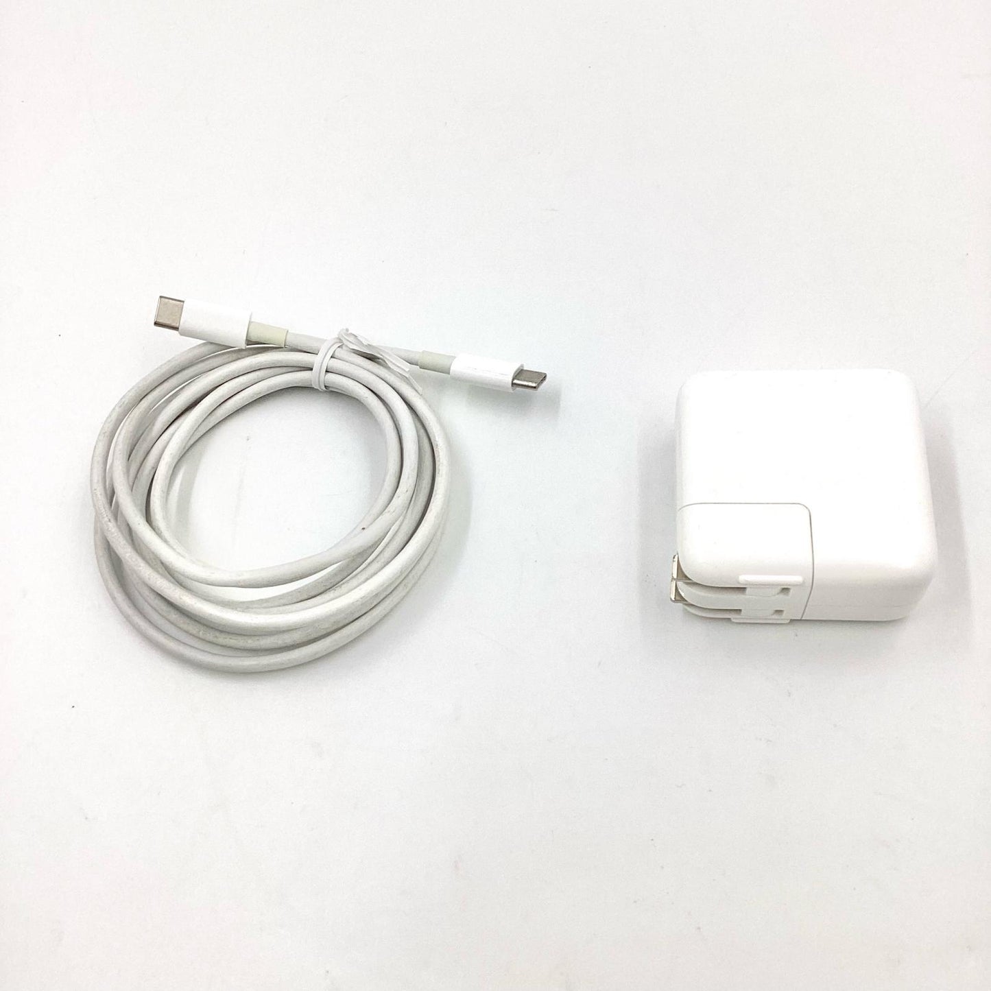 【全額返金保証】【最速発送】Apple MacBook Air 13.3インチ 2020 1.1GHz デュアルコア Intel Core i3 8GB SSD 256GB ゴールド 動作確認済
