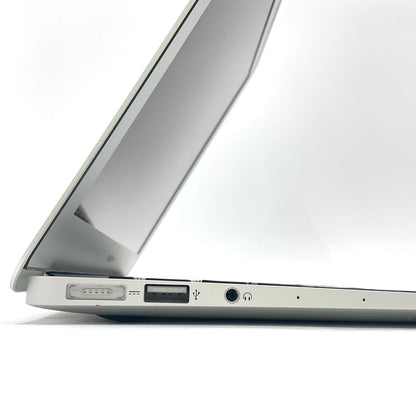 【最速発送】Apple MacBook Air 13インチ 2015 2.2GHz Intel Core i7 8GB SSD 128GB シルバー【難有】