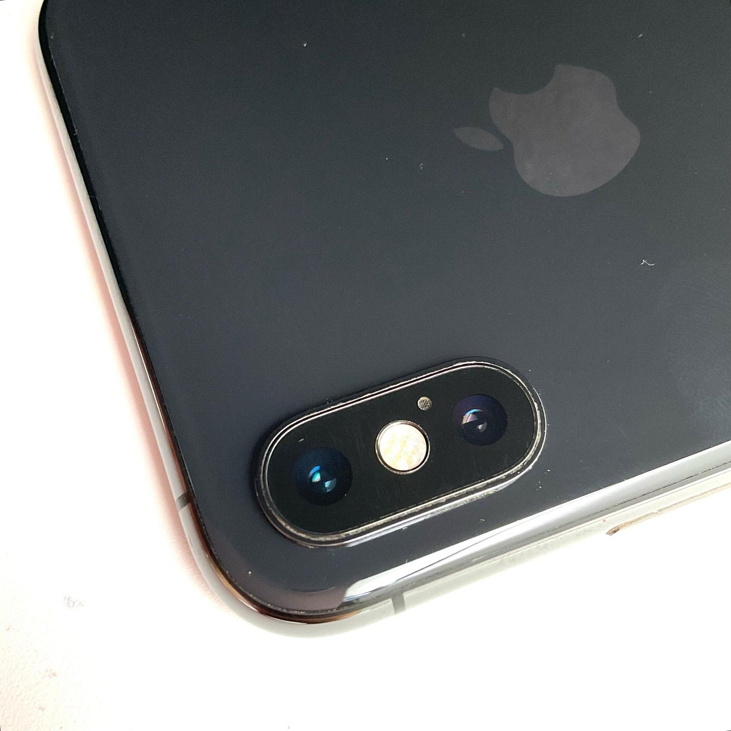 【全額返金保証】【最速発送】Apple iPhone iPhone XS 256GB スペースグレイ docomo 白ロム 動作確認済 79%