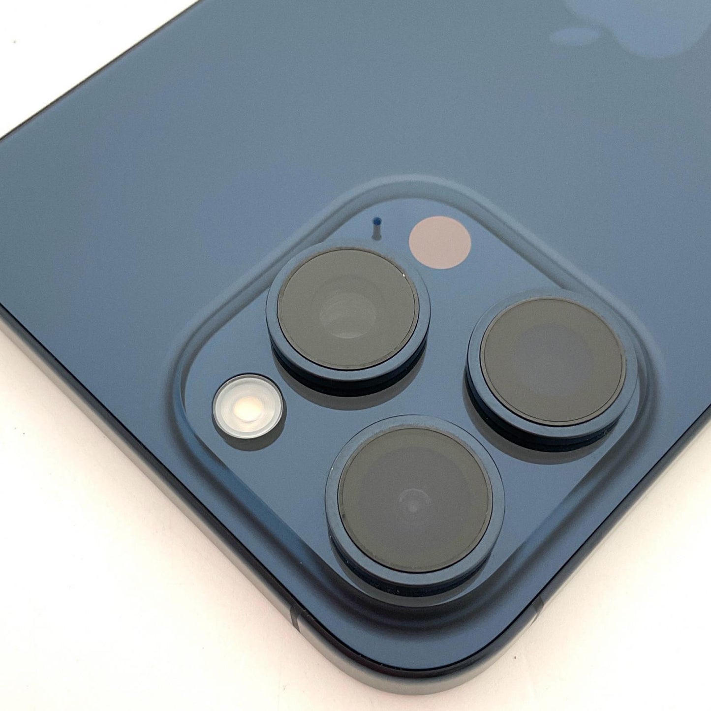 【全額返金保証】【最速発送】Apple iPhone iPhone 15 Pro Max 256GB ブルーチタニウム SIMフリー 白ロム 美品 動作確認済 97%