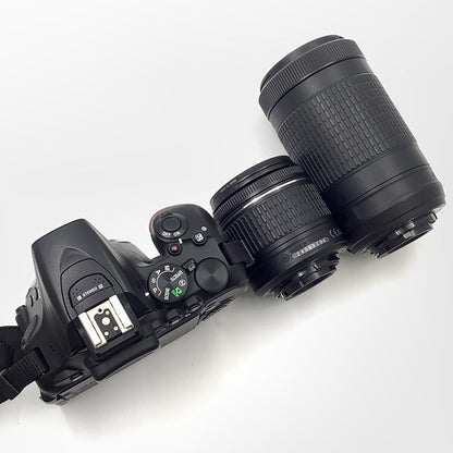 【全額返金保証】【最速発送】Nikon デジタル一眼 D5600 ダブルズームキット 動作確認済