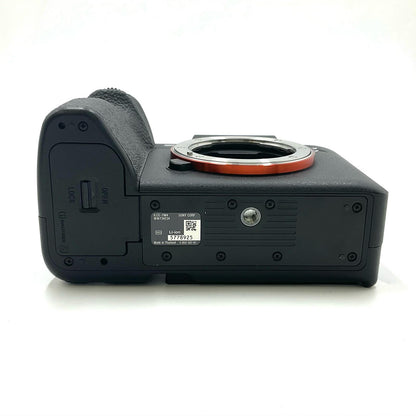 【全額返金保証】【最速発送】Sony デジタル一眼 α7 IV ILCE-7M4 ボディ ブラック 動作確認済
