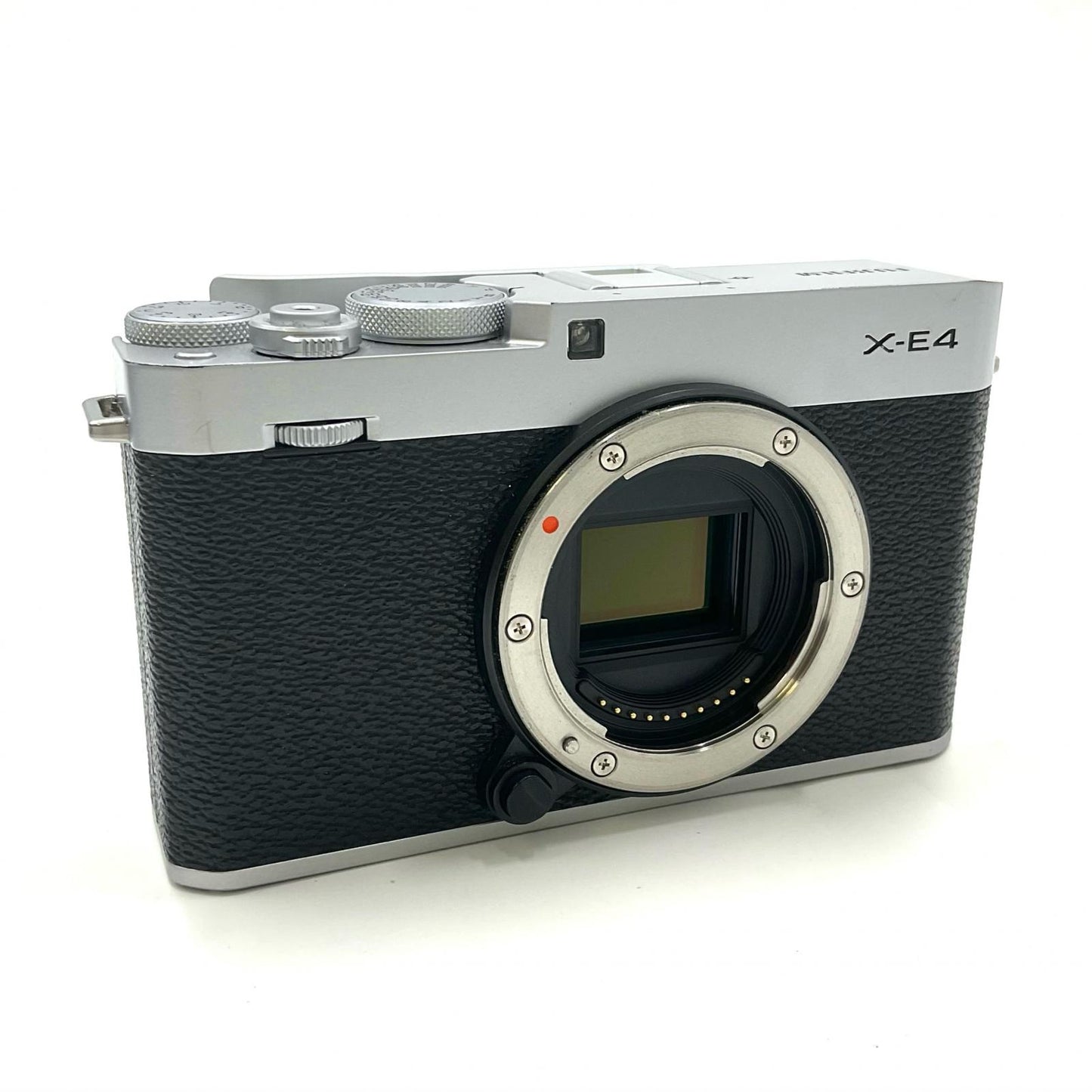 【全額返金保証】【最速発送】FUJIFILM デジタル一眼 FUJIFILM X-E4 ボディ シルバー 動作確認済