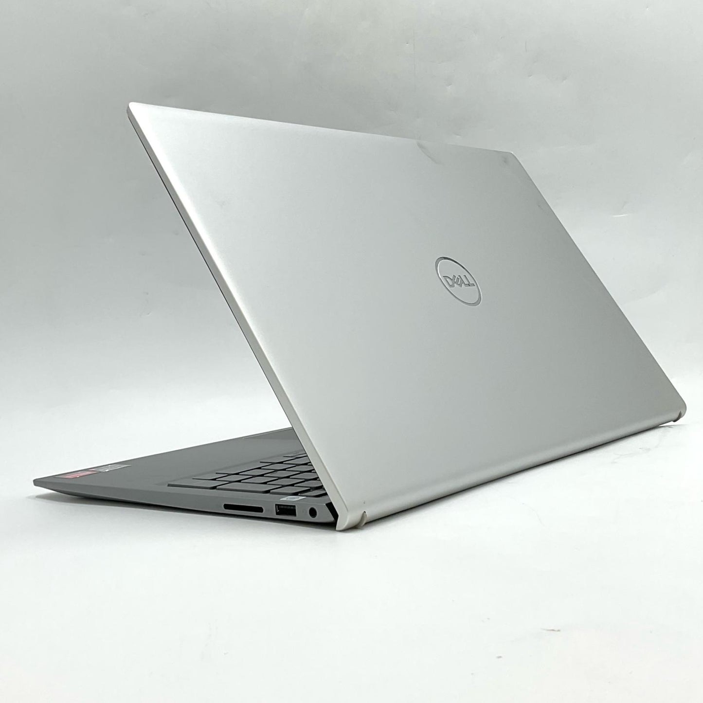 【全額返金保証】【最速発送】DELL Inspiron 5515 AMD Ryzen 5 5500U with Radeon Graphics 8GB M.2 SSD 256GB 100% 動作確認済