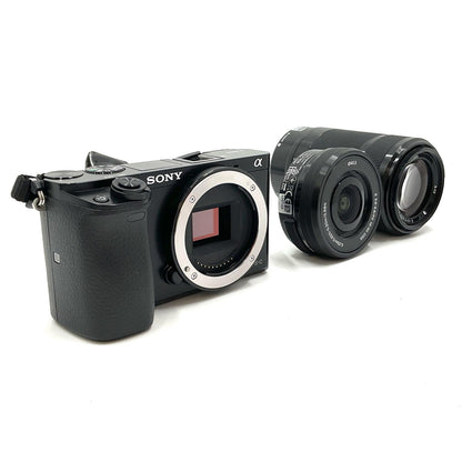 【全額返金保証】【最速発送】Sony デジタル一眼 α6000 ILCE-6000Y ダブルズームレンズキット [ブラック] ブラック 美品 動作確認済