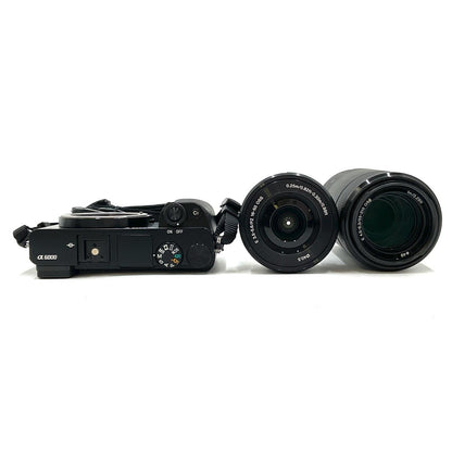 【全額返金保証】【最速発送】Sony デジタル一眼 α6000 ILCE-6000Y ダブルズームレンズキット [ブラック] ブラック 美品 動作確認済