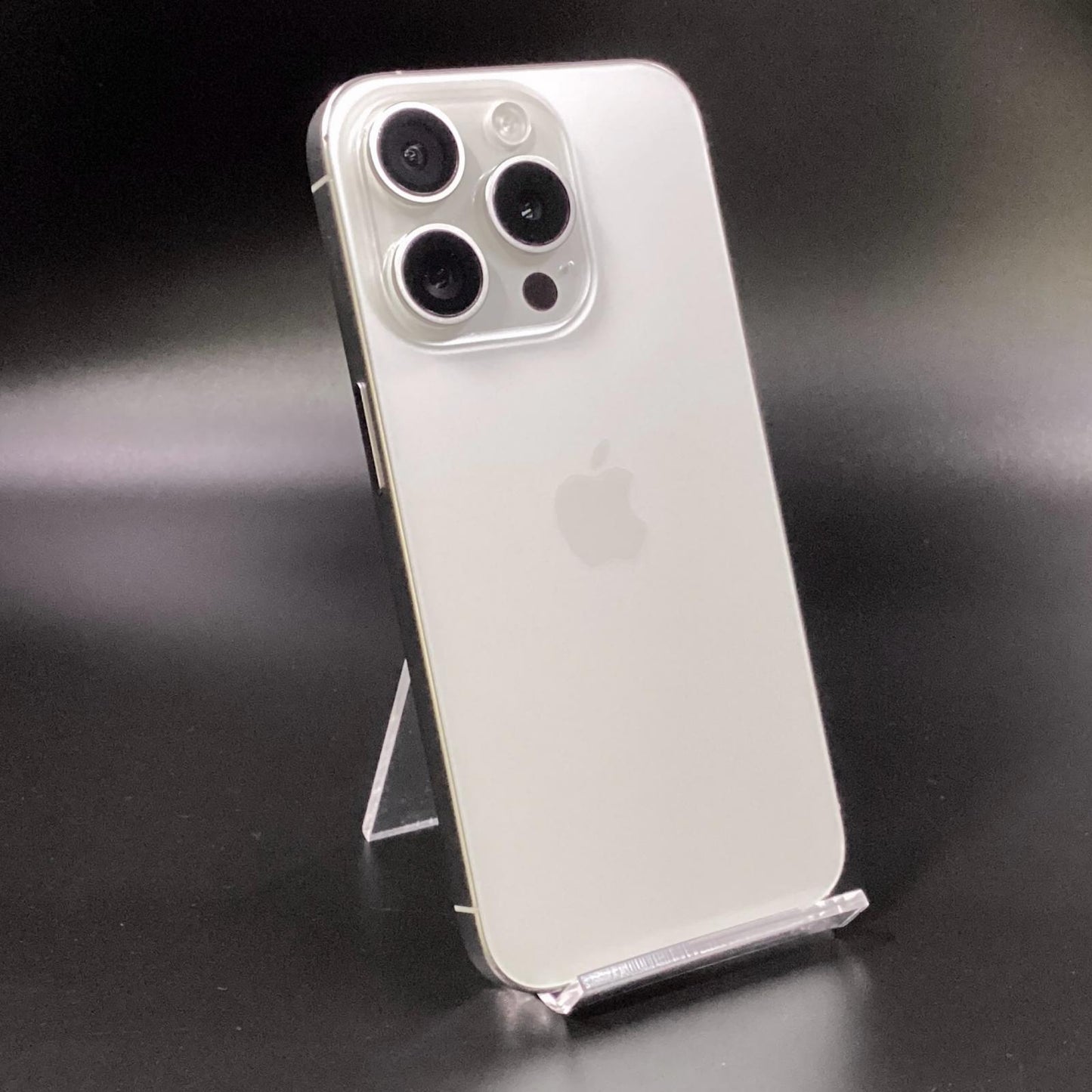 【全額返金保証】【最速発送】Apple iPhone iPhone 15 Pro 512GB ホワイトチタニウム SIMフリー 白ロム 動作確認済 86%