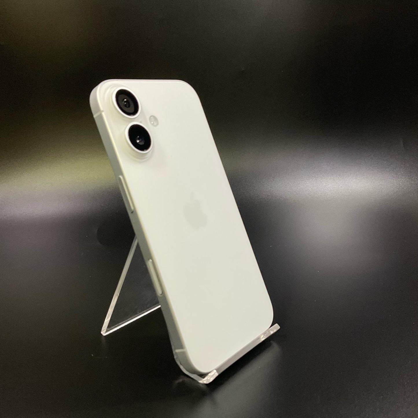 【全額返金保証】【最速発送】Apple iPhone iPhone 16 128GB ホワイト SIMフリー 白ロム 超美品 動作確認済 100%