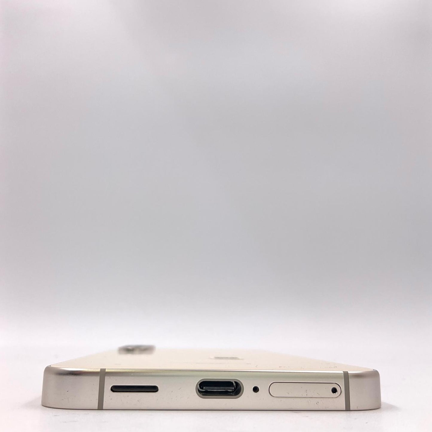 【全額返金保証】【最速発送】SAMSUNG Galaxy S24 256GB アンバーイエロー docomo SC-51E 白ロム 美品 動作確認済