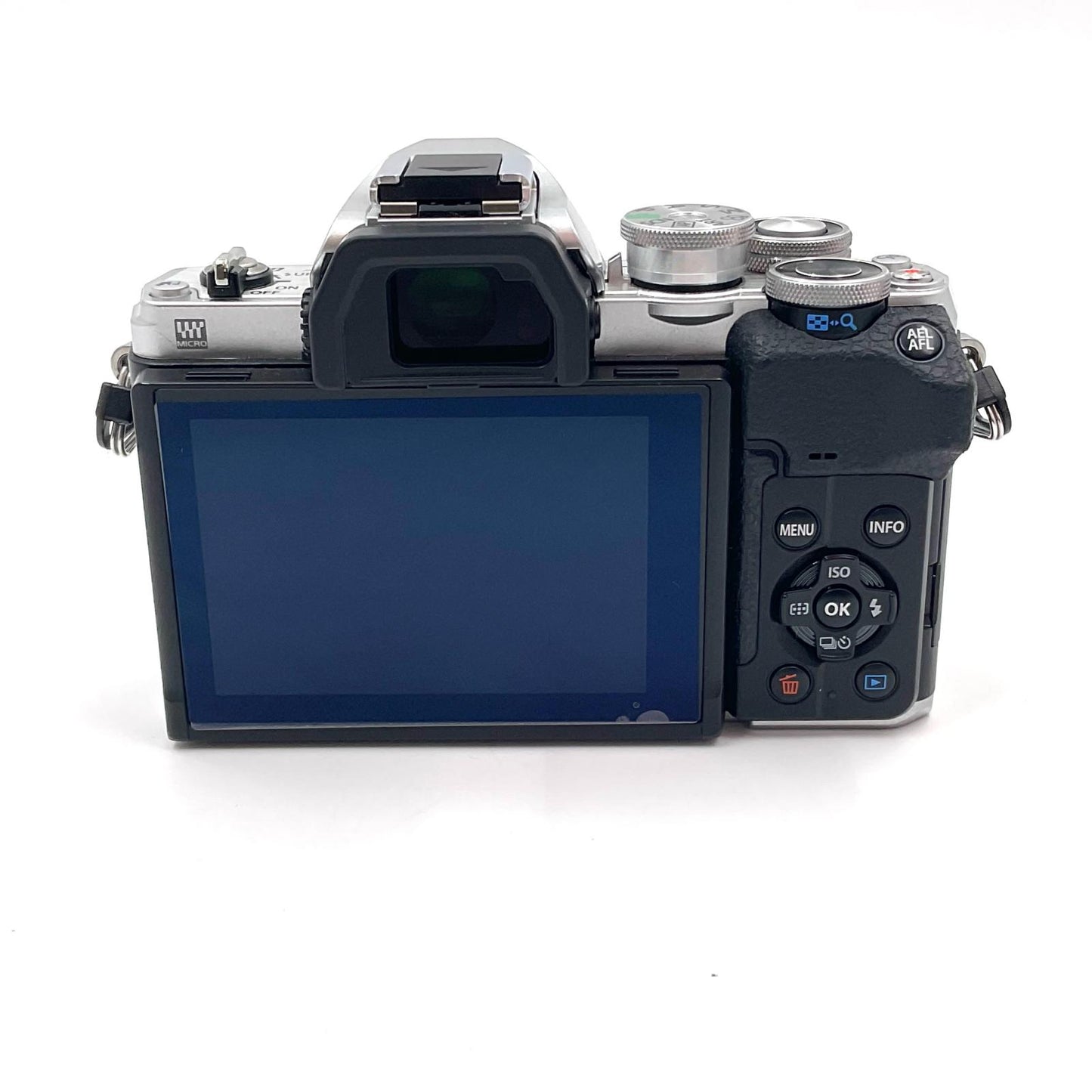 【全額返金保証】【最速発送】OLYMPUS デジタル一眼 OM-D E-M10 Mark IV ボディ シルバー 動作確認済