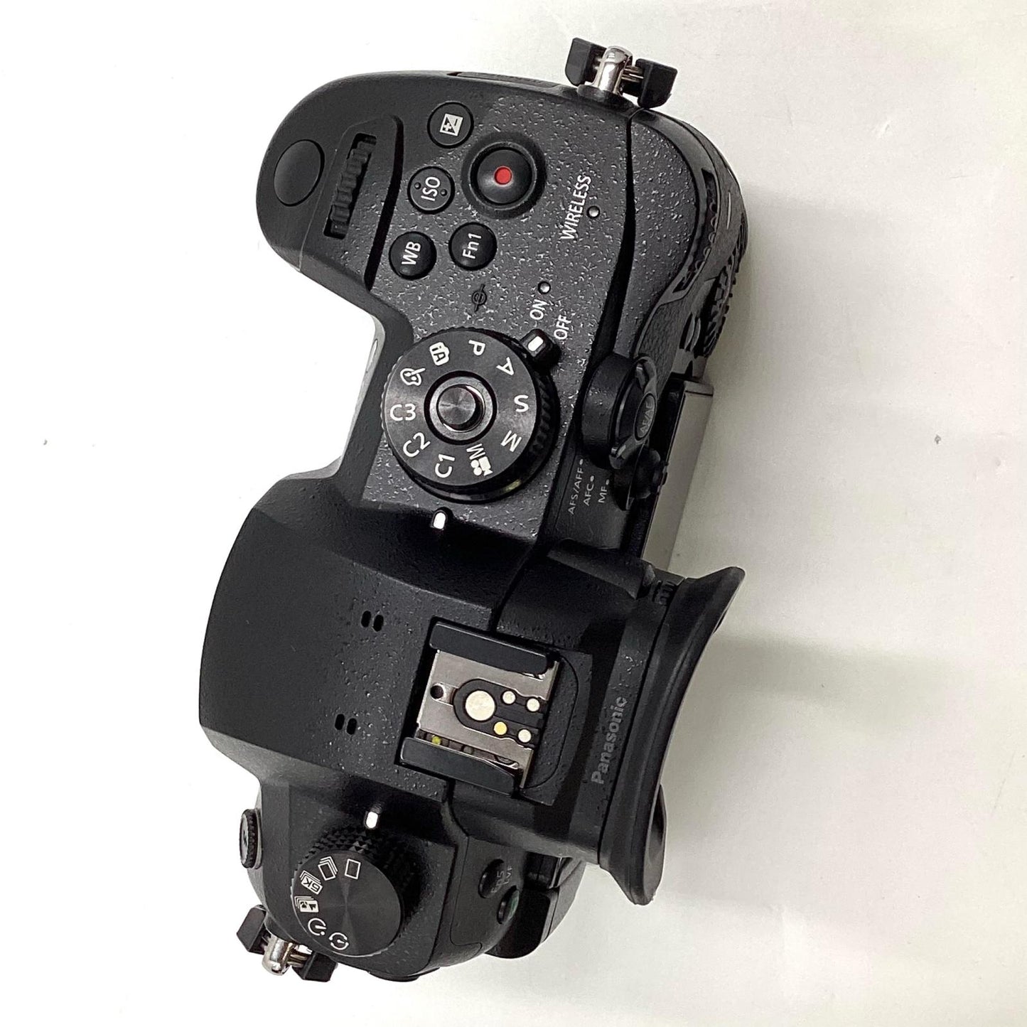 【全額返金保証】【最速発送】Panasonic デジタル一眼 LUMIX DC-GH5 ボディ ブラック 動作確認済