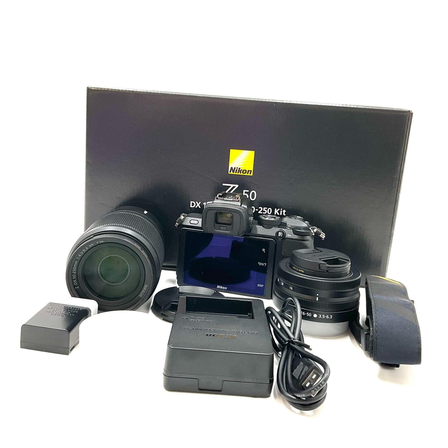 【全額返金保証】【最速発送】Nikon デジタル一眼 Z 50 ダブルズームキット ブラック 超美品 動作確認済