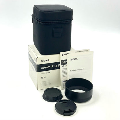【全額返金保証】【最速発送】SIGMA 30mm F1.4 DC HSM 美品 動作確認済