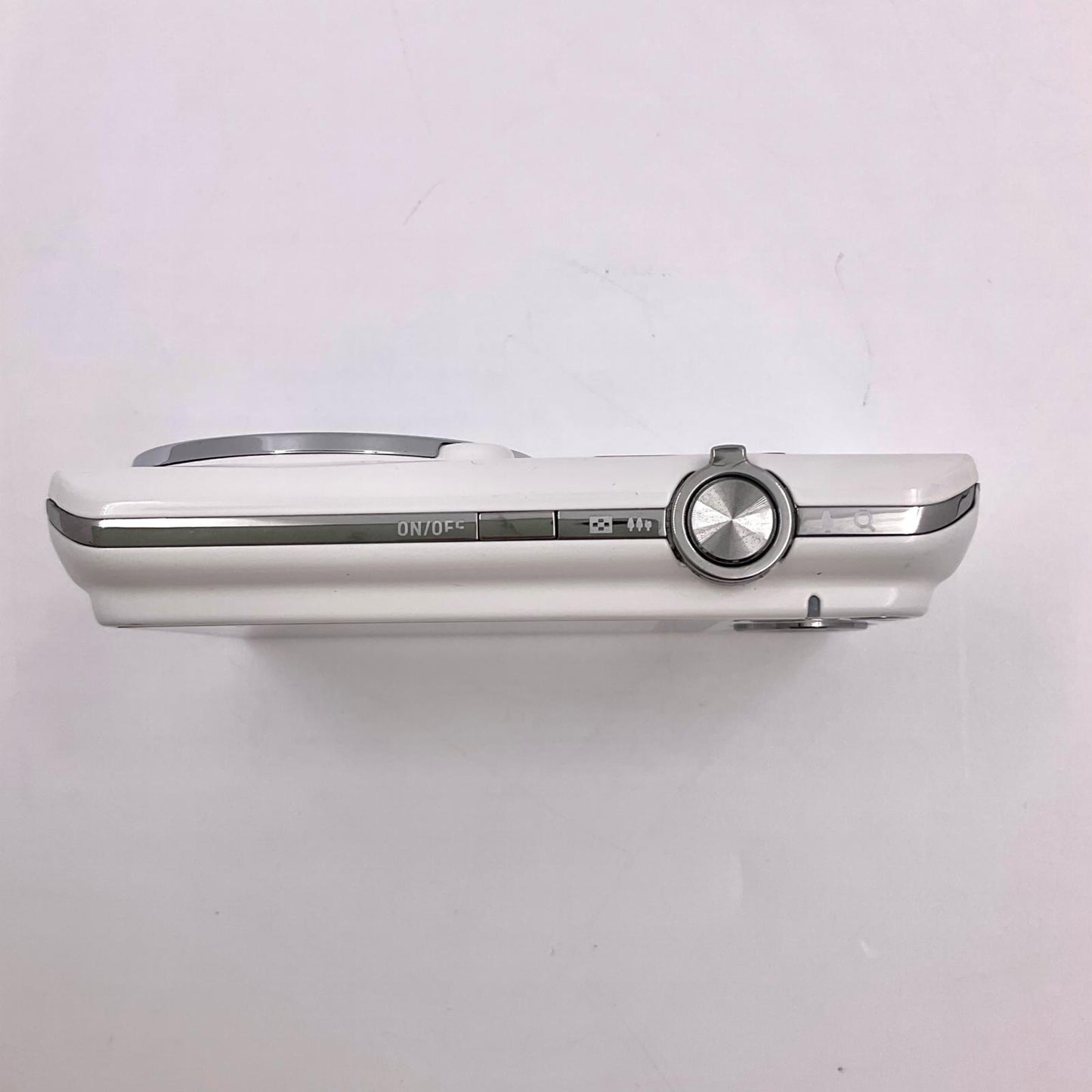 【全額返金保証】【最速発送】CASIO コンパクトデジタルカメラ EXILIM EX-Z780 [ホワイト] 動作確認済