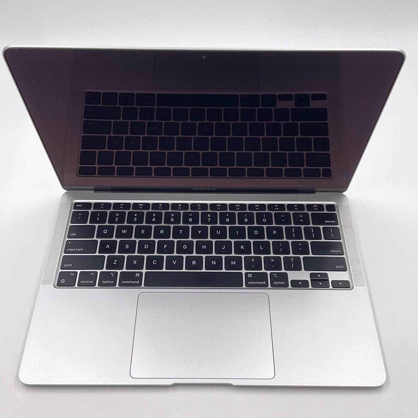 【全額返金保証】【最速発送】Apple MacBook Air 2020 Apple M1 8GB SSD 256GB シルバー 100% 動作確認済