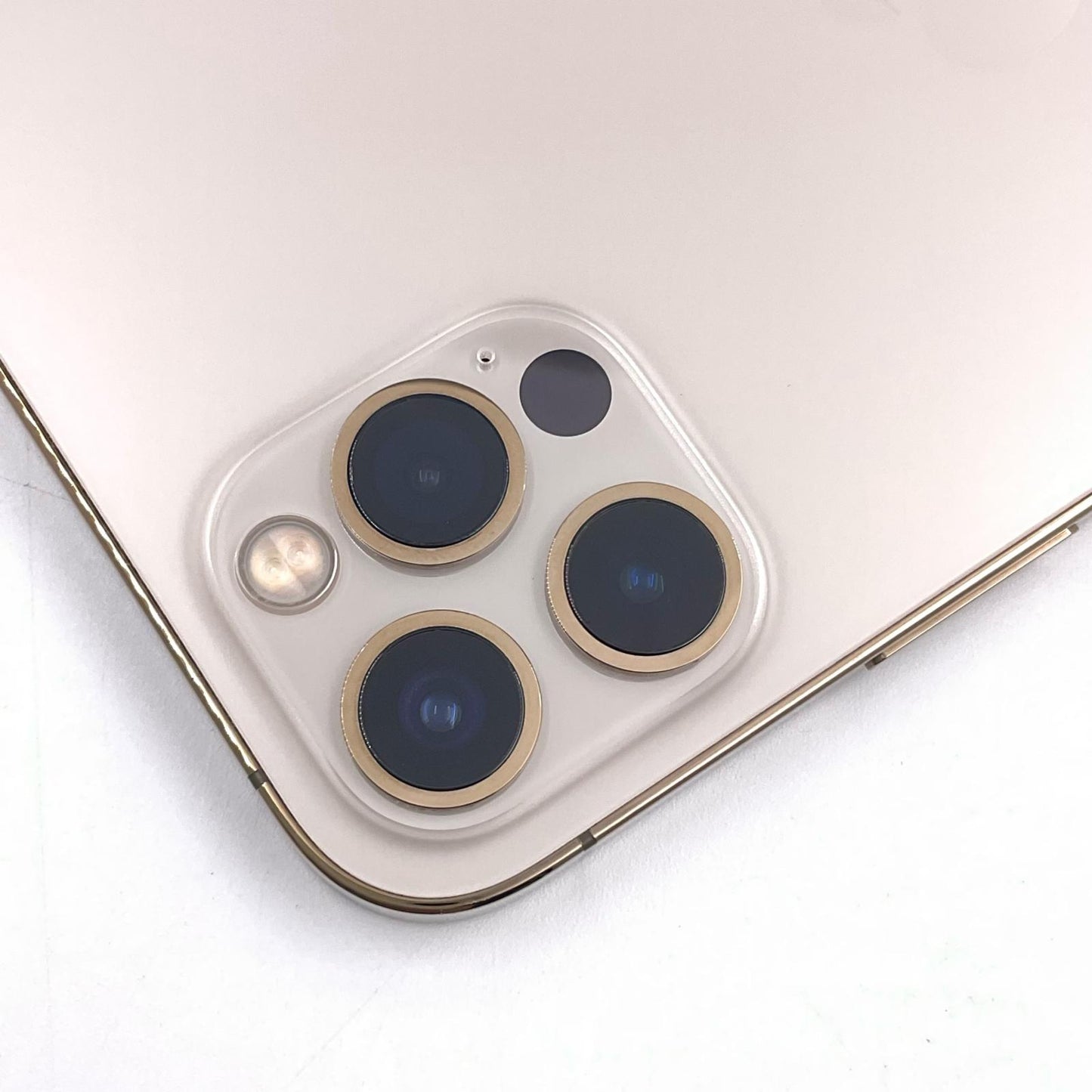 【全額返金保証】【最速発送】Apple iPhone iPhone 12 Pro 128GB ゴールド SIMフリー 白ロム 動作確認済 79%