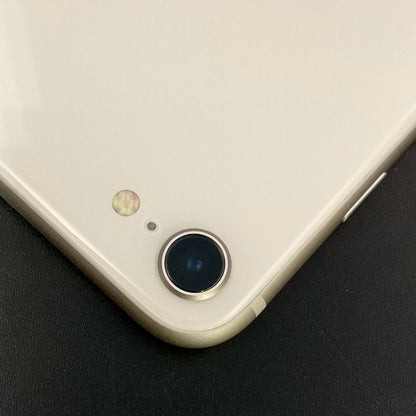 【全額返金保証】【最速発送】Apple iPhone iPhone SE（第3世代） 64GB スターライト Softbank 白ロム 動作確認済 83%