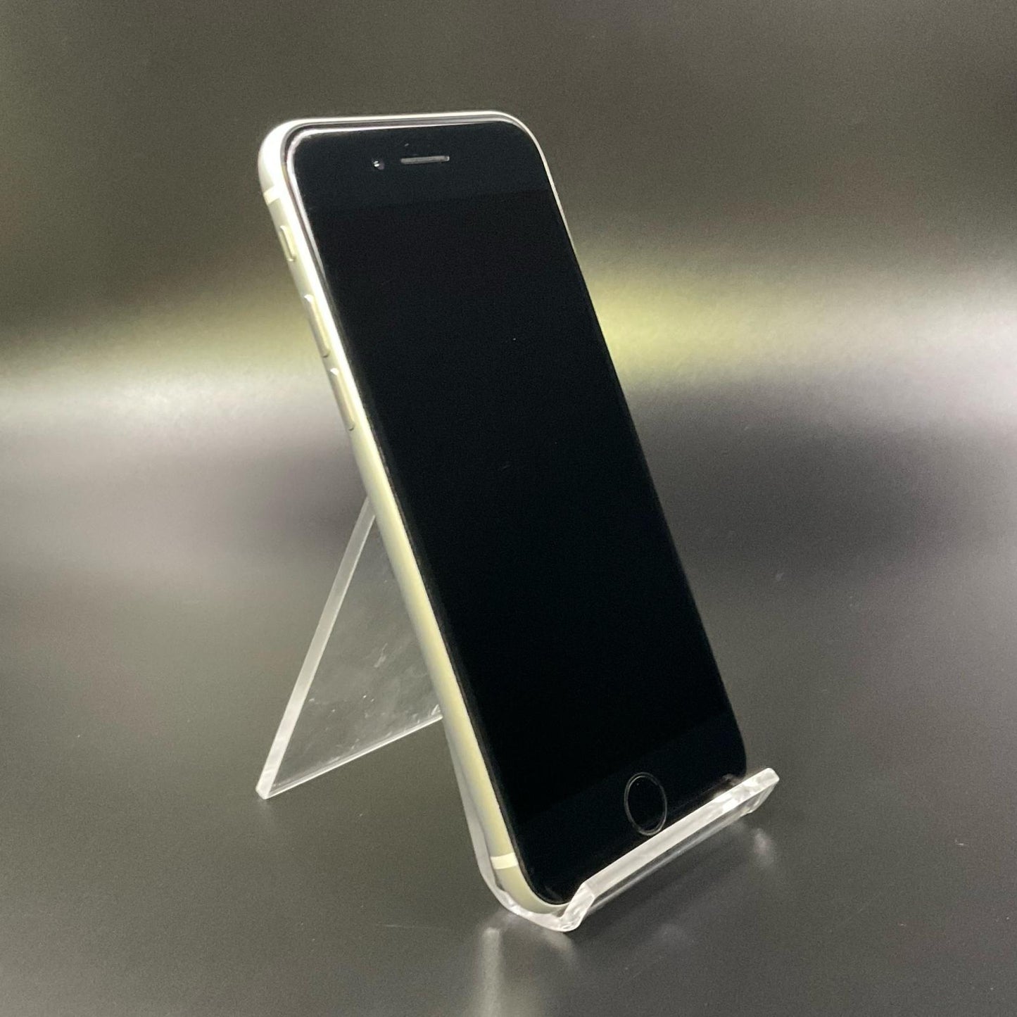 【全額返金保証】【最速発送】Apple iPhone iPhone SE（第2世代） 128GB ホワイト au 白ロム 動作確認済 79%