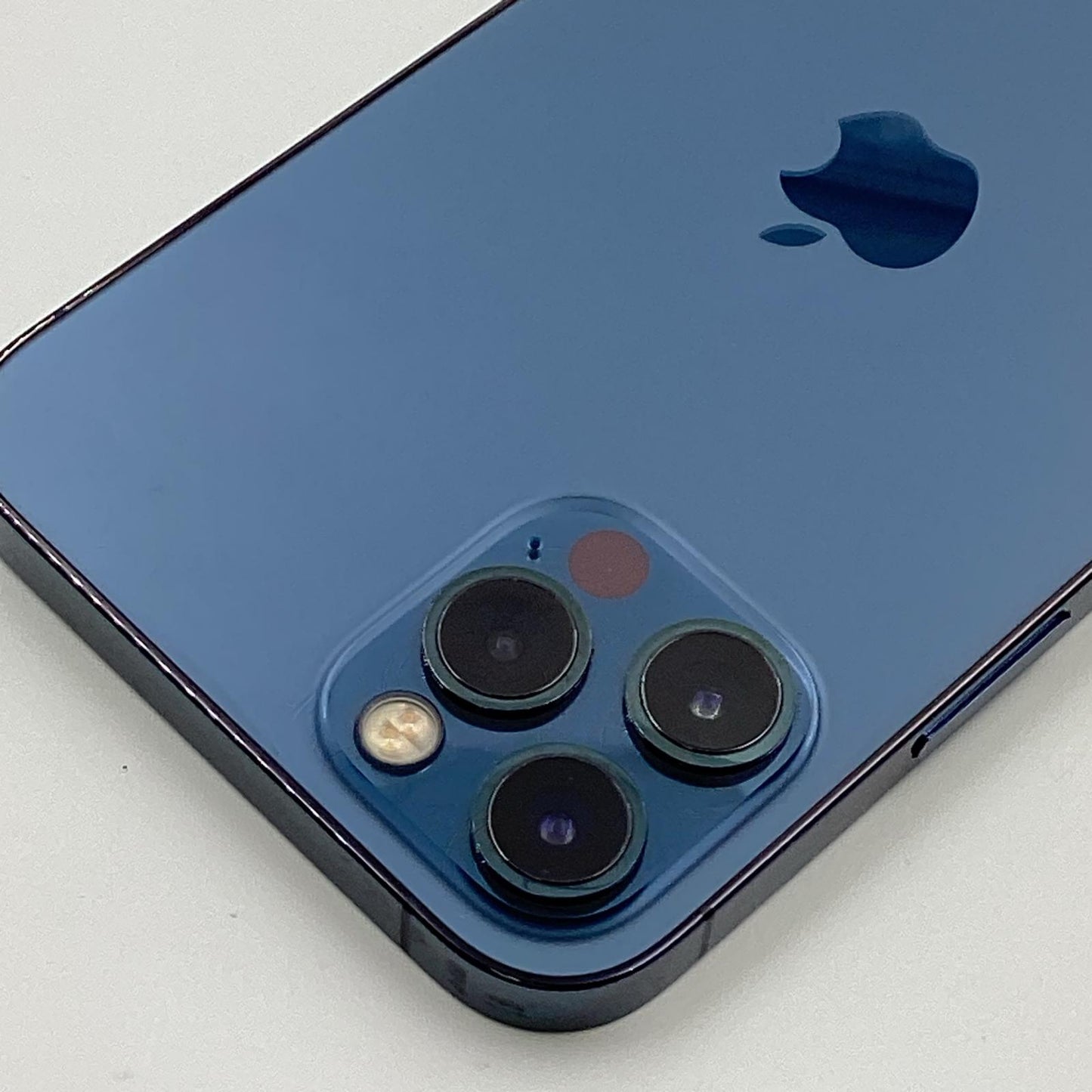 【全額返金保証】【最速発送】Apple iPhone iPhone 12 Pro 256GB パシフィックブルー Softbank 白ロム 動作確認済 77%
