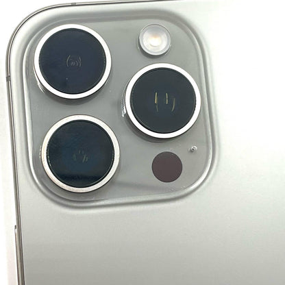 【全額返金保証】【最速発送】Apple iPhone iPhone 16 Pro Max 256GB ナチュラルチタニウム SIMフリー 白ロム 超美品 動作確認済 96%