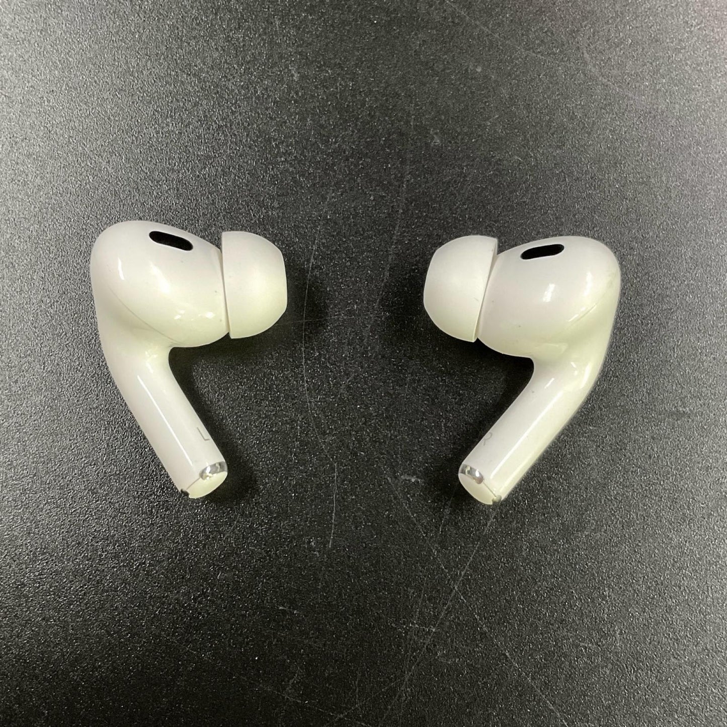 【全額返金保証】【最速発送】Apple AirPods Pro 2 MQD83J/A 動作確認済