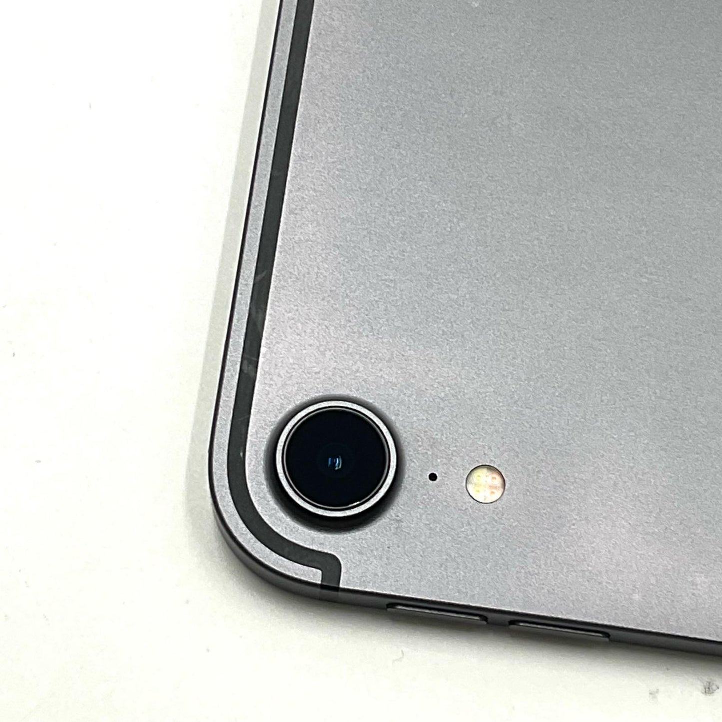 【最速発送】Apple iPad Pro 12.9インチ 第3世代 256GB スペースグレイ WiFi+Cellular SIMフリー 白ロム【難有】