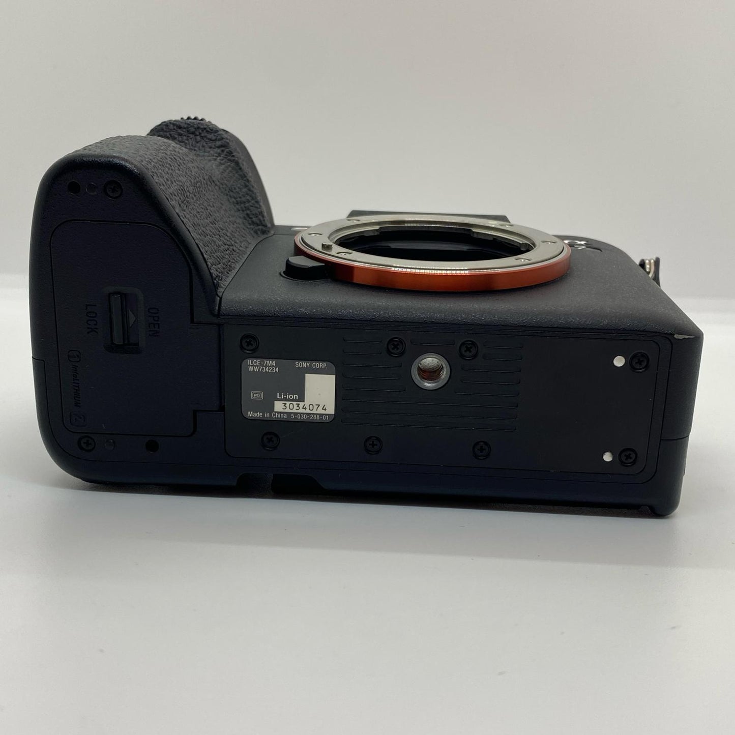 【全額返金保証】【最速発送】Sony デジタル一眼 α7 IV ILCE-7M4 ボディ ブラック 動作確認済