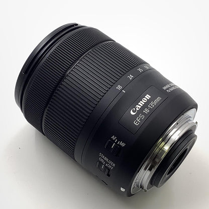 【全額返金保証】【最速発送】Canon EF-S18-135mm F3.5-5.6 IS USM 動作確認済