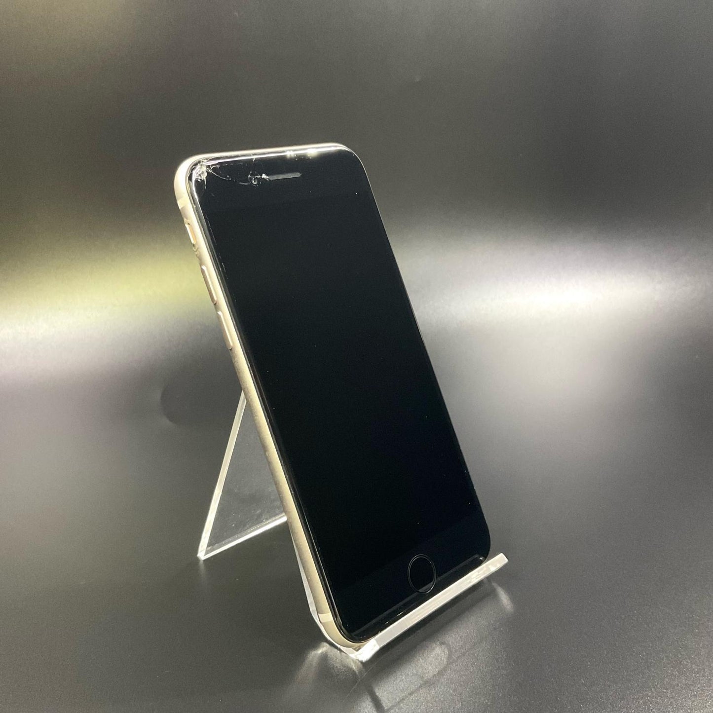 【最速発送】Apple iPhone iPhone SE（第3世代） 128GB スターライト SIMフリー 白ロム【難有】 87%