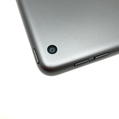 【全額返金保証】【最速発送】Apple iPad iPad 10.2インチ 第9世代 64GB スペースグレイ Wi-Fi 美品 動作確認済